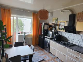 3-комн. квартира, 86.5 м², 5/5 этаж