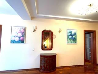 3-этажный коттедж, 350 м², 15 соток