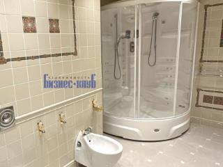 4-комн. квартира, 198 м², 7/12 этаж
