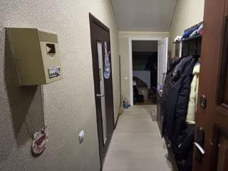 2-комн. квартира, 81.6 м², 1/2 этаж