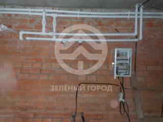  дом, 285 м², 13.83 соток