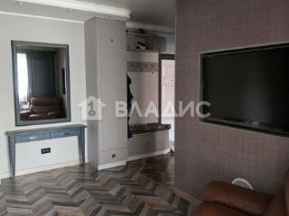 2-комн. квартира, 61.7 м², 2/9 этаж