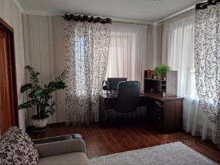 3-этажный дом, 253 м², 4.3 сотки