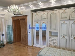 4-комн. квартира, 198 м², 7/12 этаж