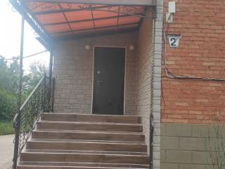  дом, 199.6 м², 9.68 соток