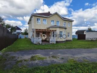  дом, 320 м², 10 соток