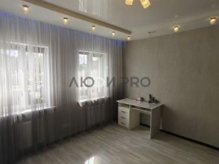  дом, 320 м², 10 соток