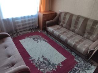 Комната, 180 м²