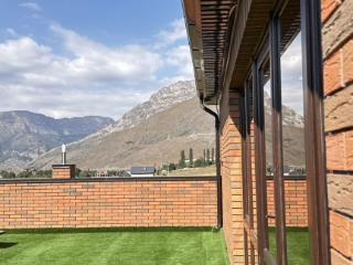  коттедж, 220 м², 6 соток