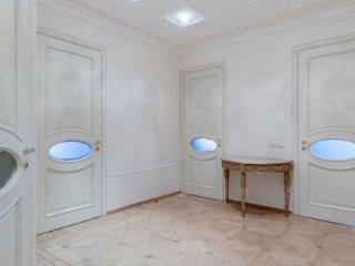 4-комн. квартира, 177 м², 13/16 этаж