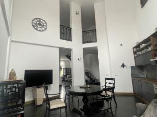 4-комн. квартира, 130 м², 3/4 этаж