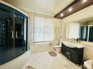 3-этажный коттедж, 341 м², 7 соток