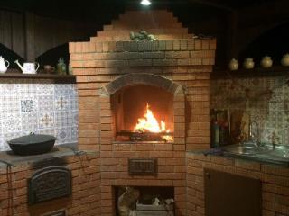  дом, 175.2 м², 100 соток