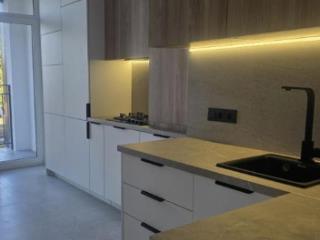 2-комн. квартира, 78.2 м², 7/7 этаж