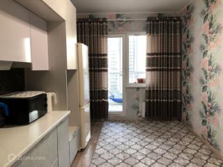 2-комн. квартира, 67 м², 8/9 этаж