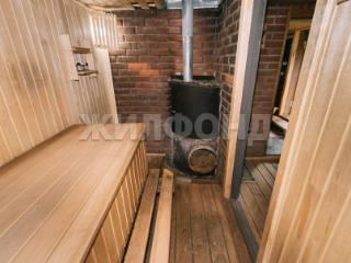  дом, 172 м², 21 сотка