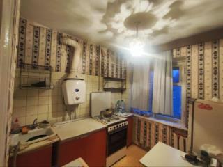 2-комн. квартира, 44 м², 3/5 этаж