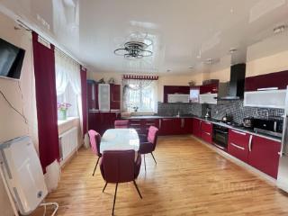 2-этажный коттедж, 350 м², 16 соток