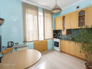 2-комн. квартира, 56 м², 2/5 этаж
