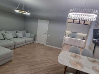 3-комн. квартира, 90 м², 1/5 этаж