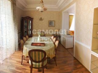 8-комн. квартира, 226.8 м², 4/5 этаж