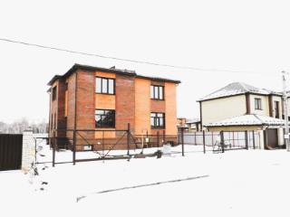 2-этажный коттедж, 186 м², 3.8 сотки