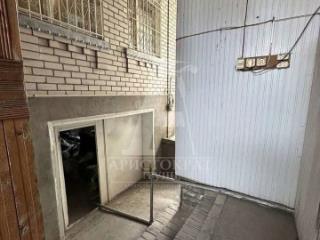 1-этажный дом, 270 м², 17 соток