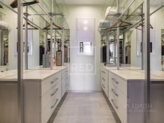 3-комн. квартира, 152.7 м², 22/53 этаж