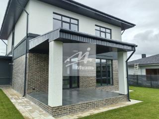 2-этажный дом, 250 м², 6.4 соток