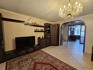 2-этажный коттедж, 358 м², 8.3 соток