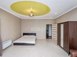 3-этажный коттедж, 394 м², 0.09 соток