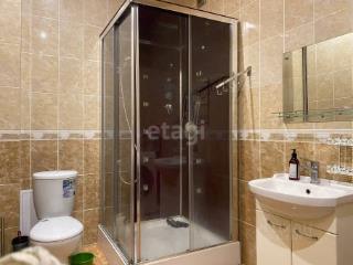 2-этажный дом, 185.5 м², 6.5 соток