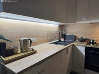 2-комн. квартира, 72 м², 2/9 этаж