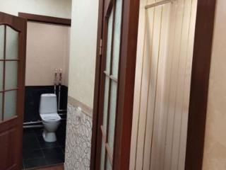 2-комн. квартира, 65 м², 1/3 этаж