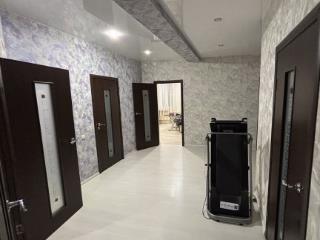 2-комн. квартира, 81.6 м², 1/2 этаж