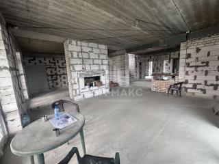 2-этажный дом, 450 м², 10 соток