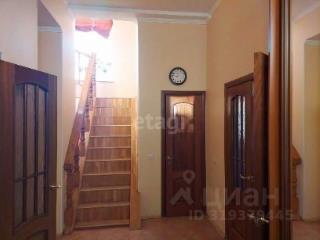 3-этажный дом, 300.7 м², 12.75 соток