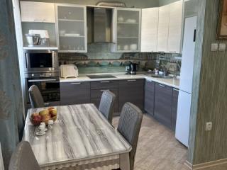 4-комн. квартира, 1270 м², 8/9 этаж