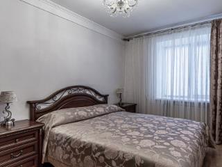 5-комн. квартира, 180 м², 1/8 этаж