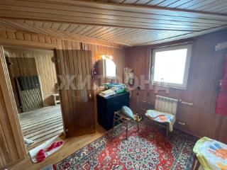  дом, 286.8 м², 17.85 соток