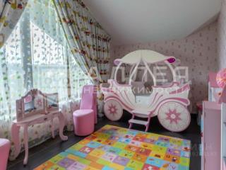 2-этажный коттедж, 360 м²