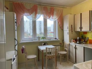 Комната, 75.8 м², 3-комн.