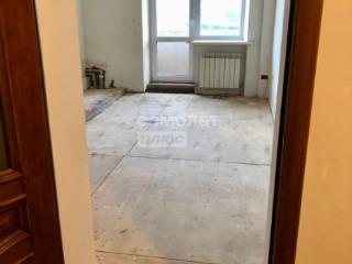 3-комн. квартира, 70 м², 2/5 этаж