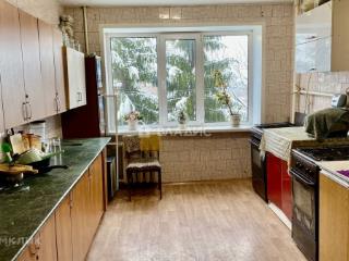 Комната, 400 м²