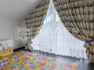 2-этажный коттедж, 360 м²