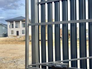  дом, 220 м², 25 соток