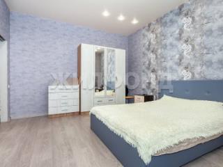  дом, 240 м², 7.2 соток