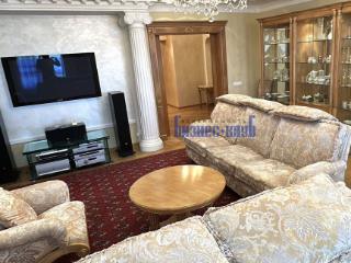 4-комн. квартира, 198 м², 7/12 этаж