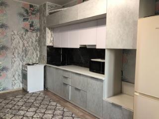 2-комн. квартира, 67 м², 8/9 этаж