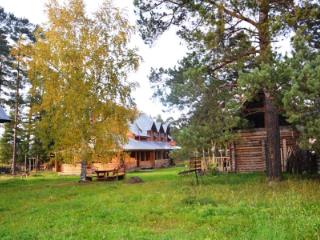 3-этажный дом, 258.5 м², 20 соток